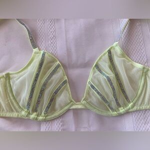 NWT Victoria’s Secret 32C VERY SEXY Neon Yellow Shine Strap Low Cut Demi Bra
